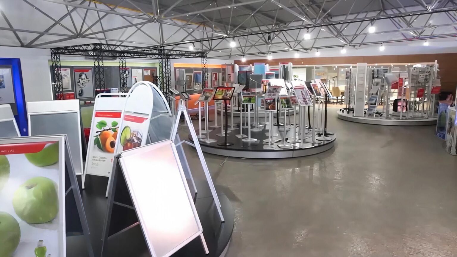 Facilities MT Displays